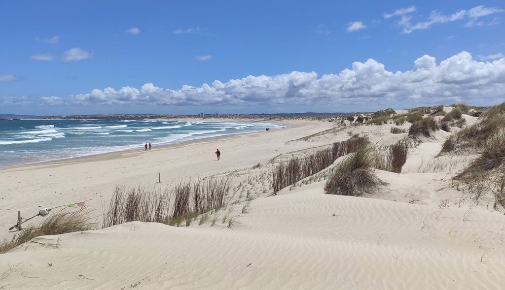 Praia da Cova da Alfarroba